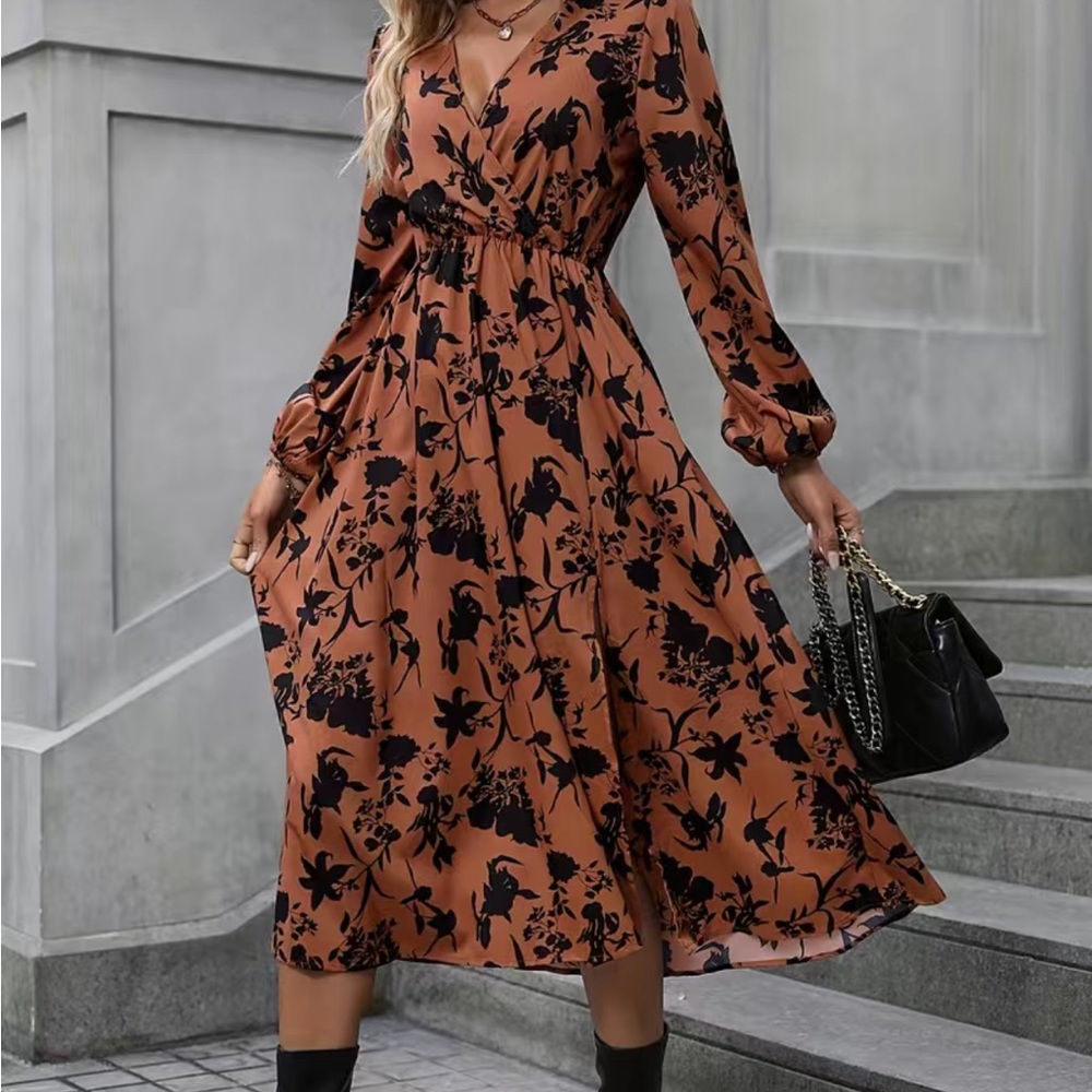 Floral Print V Neck Dress Leg Slit